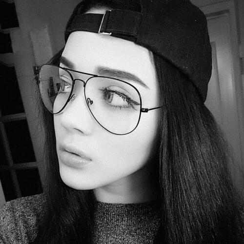 Fashion Oversized Anti-blue Light Myopia Eyeglasses Women Vintage Square Metal Optical Glasses Frame Computer Eye Glasses Men