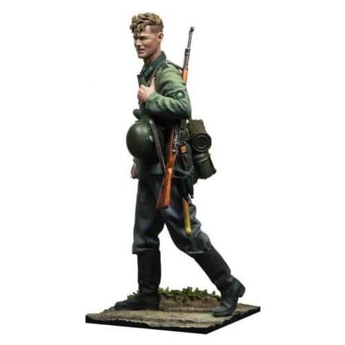 1/16 120mm Uncolor stand 1939 120mm toy Resin Model Miniature Kit unassembly Unpainted