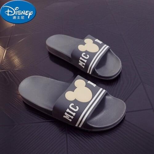 Disneys new fashion casual flip flops non-slip large size cartoon slipper Mickey boy indoor and outdoor beach shoes 40-43