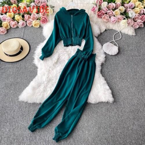 Casual sports suit autumn new long-sleeved short hooded sweater high-waisted leggings carrot trousers two-piece suit