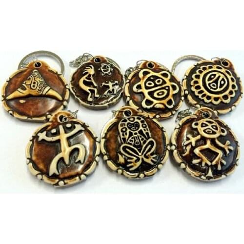 14 pcs Novelty Shape Carving Taino Coqui Frog Cemi Sun Turtles Kokopelli Imitate Keychain