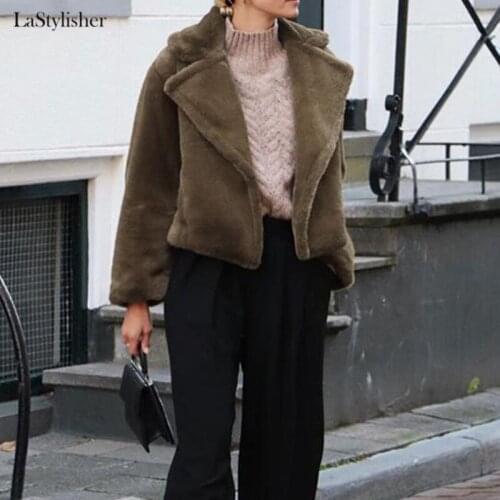 Warm Winter Faux Fur Coats Jackets Women Furry Fake Fur Teddy Cropped Fur Jacket Turn Down Collar Ladies Coat Overcoat Outwear