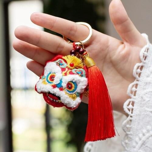 Chinese Amulet DIY Lion Embroidery kit of Keychain Cross Stitch Set Needlework Handmade Embroidery Sewing Craft Decor Car Gift