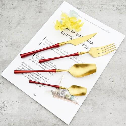 Red Gold 304 Stainless Steel Cutlery Set Knife Fork Coffee Spoon Dinnerware Set Western Matte Tableware Patry Kitchen Silverware