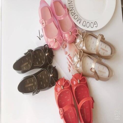 Mini Melissa Girl Furadinha New fashion Girl Jelly Sandals Bow Kids Sandals Children Beach Shoes Non-slip Melissa Shoes SH19098