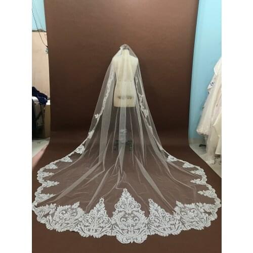 Royal Elegance Wedding Long Veils