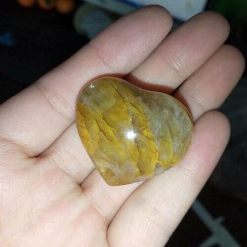 2pieces 32-35mm Natural crystal heart crystal carvings heart shape pretty colors as gifts