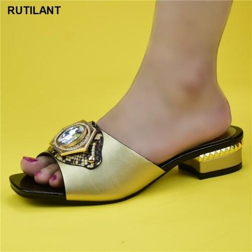 Latest Design Summer Sandals Women Mid Heels Shoes Dcorated with Rhinestone Luxury Woman Shoes Female Wedding Party Pumps