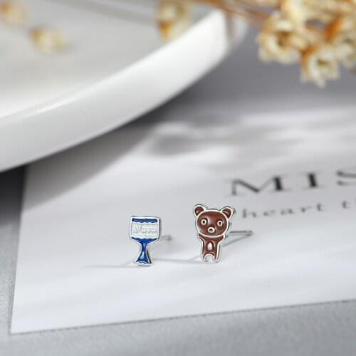 Lidavi protection is not allergic enamel cute Bear Korea personality fashion alloy Stud earrings for women Kids earrings VES6247