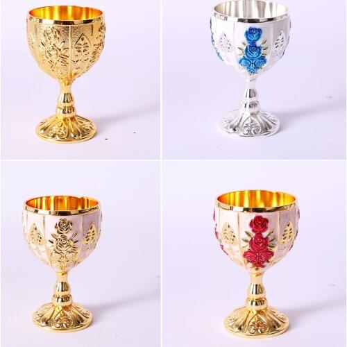 Vintage Wine Cup Metal Wine Cup Retro Unique Mini Cup Red Wine Chalice Gold European Style Creative Gift For Bar Home Decor