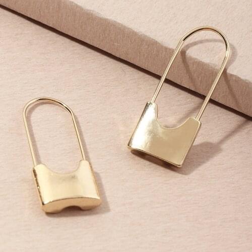 Big Lock Drop Earrings for Women Vintage Gold Metal Charm Trendy Jewelry Ladies Retro Simple Party Accessories Gifts Eardrop