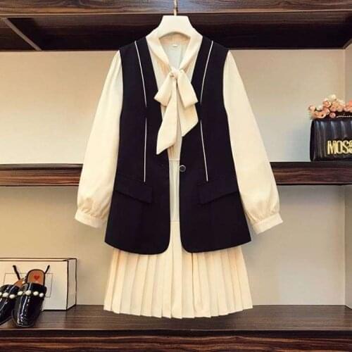 2021 New Autumn Plus Size Two Piece Set Fashion Womens V Neck Loose Tank Tops + Chiffon Bow Collar Pleated Dresses Skirt Suit