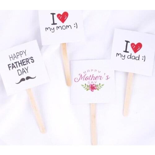 Printed I Love MOM DAD Cake Topper Decoration Happy Mother`s Day Cake Toppers For DIY Mother`s Day Gift Cupcake Dessert Supplies