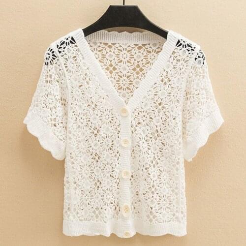Ladies lace hollow outer jacket 2021 Korean summer all-match casual short-sleeved v-neck sweater Western style