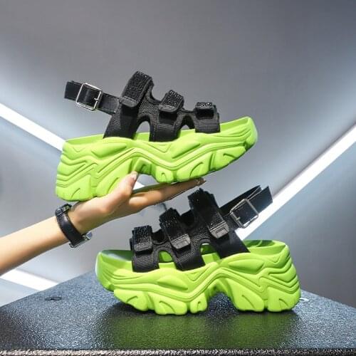 New Arrival Women Sandals 2021 Fashion Thick Bottom Buckle Strap Casual Sports Beach Sandals Chunky Sandal Shoes Women Sandalias