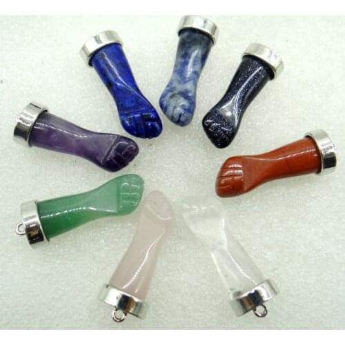 Natural Gem Stone aventurine Quartz Crystal Carved Fist Pendant Reiki Jewelry Making Necklac Earring Accessori Women Men 8 PCS