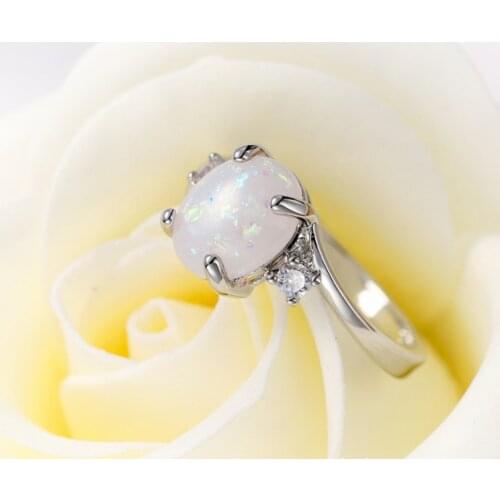 New Fashion Round Opal/Zircon Rings For women Engagement Birthday Party Optimal Jewelry Europe and America Popular Accessories
