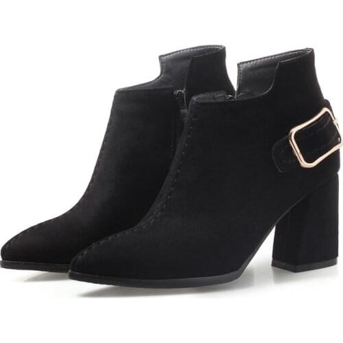 Big Size Simple Euro-American pointed side zipper belt buckle boots in autumn and winter