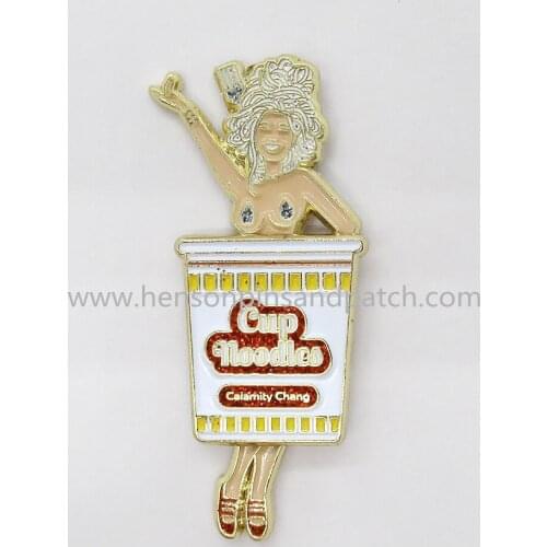 Customized Zinc alloy soft enamel cup noodle slider pin badge