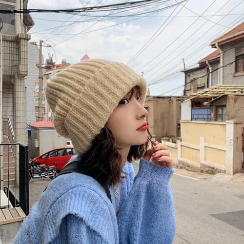 2020 Women Hat Knitted Winter Warm Cap Female Hip Hop Solid Color Cotton Knitting Muts Curled Coarse Wool Multicolor Big hat