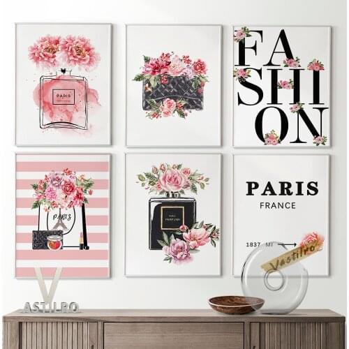 Modern Minimalist Fashion Girl Illustration Art Prints Poster Shopping Mall Wall Picture Canvas Painting Shop Store Home Decor