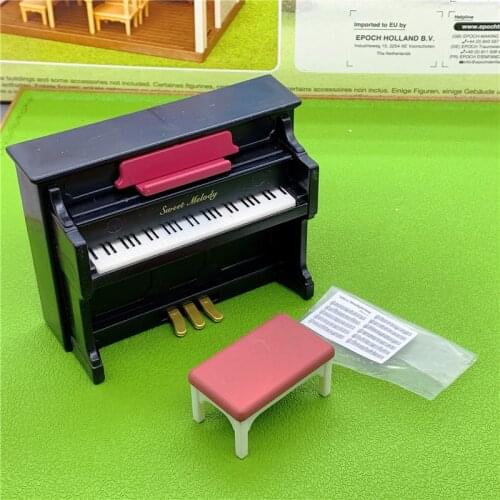 Geniune Sylvanian Doll Families Dollhouse Animal Figures furniture set clothes house food without package