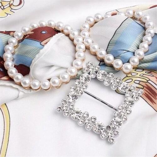 Women Fashion Shirt Adjustment Buckles Clothes Waist Buckle Metal Button T-shirt Pearl Corner Knotted Buttons Accessories