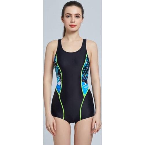 2019 New One Piece Swimsuit Swimwear Women Three Quarter Short Sexy Padded Swim Sport Professional Bathing Suits Surf Bodysuit
