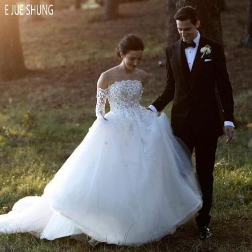 E JUE SHUNG Country Wedding Dresses With Detachable Long Sleeves Strapless Backless Appliques Bridal Dresses robe de mariee