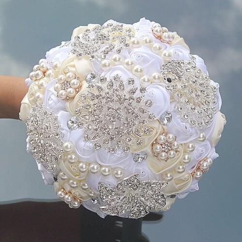 New arrived whtie and cream slik rose flower bouquet artificial bridal bouquet for wedding decoration