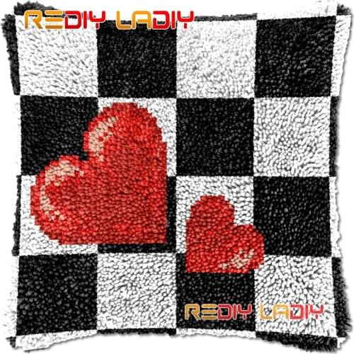 Latch Hook Cushion Heart and Love DIY Needlepoint Kits Chunky Acrylic Yarn Arts Crocheting Lofty Pillow Case Hobby & Crafts