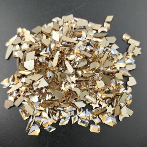 Hot Sale 50pcs/bag Mix Shapes Nail Art Rhinestones High Quality Non Hotfix Crystal Fancy Stone For 3D Nail Art Decoration