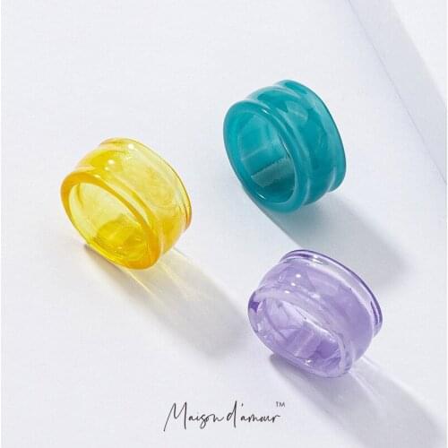 Wholesale Korean Fashion Trendy2021 3PC Set Summer Clear Resin Acrylic Chic Modern Style Bohemia Women Rings