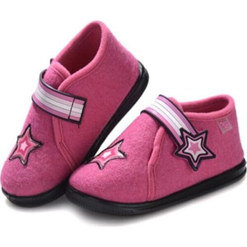 Velcro cotton shoes for girls cute cartoon comfortable non-slip lightweight baby shoes winter baby shoes diabetic products