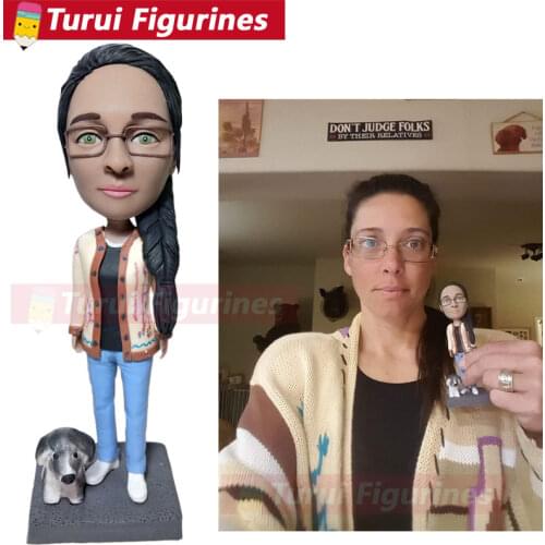 Indian bobblehead doll gift for girlfriend head to toe design handcrafted sculpture clay figurines soccer photo bobble head