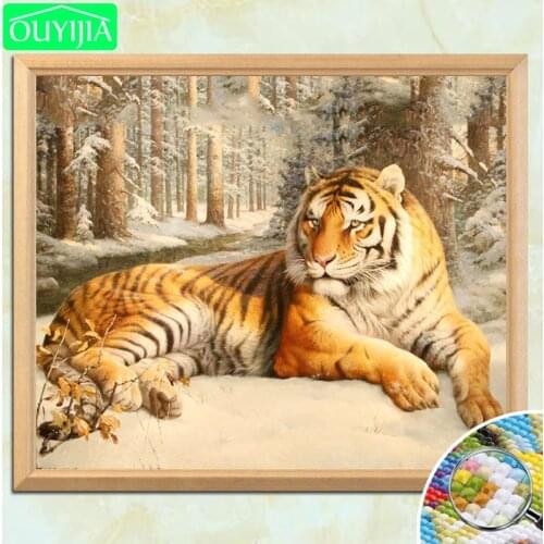 OUYIJIA Tiger Lying In Snow Forest 5D DIY Diamond Painting Full Square Diamond Embroidery Picture Of Rhinestones Mosaic