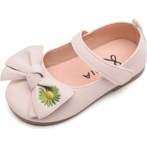 Childrens shallow mouth flat shoes 2021 spring new fashion little daisy flower is princess shoes soft soled girls shoes