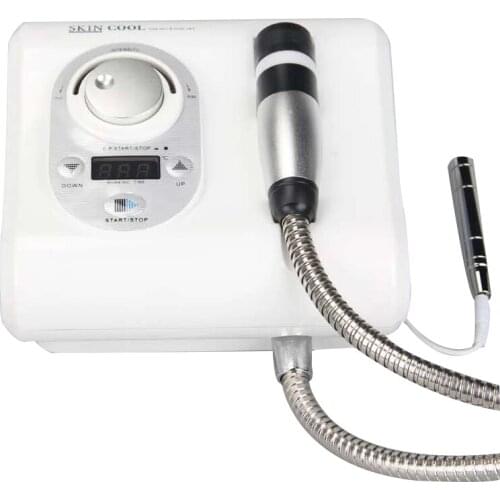 2019 portable professional cold and warm electroporation equipment needle-free frozen facial beauty therapy RF beauty equipment