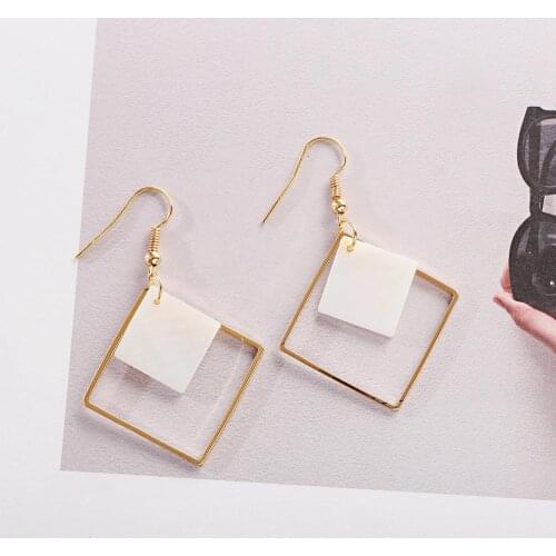 France Mexico Unique Fashion Ladies Pendant Earrings Square Copper Circle White Pendant Earrings 2020 Jewelry Ladies Gifts