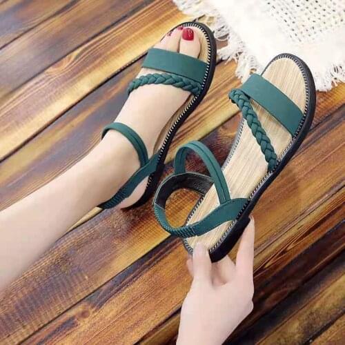 2021 New Roman Style Women Soft Flat Sandals Popular in Students