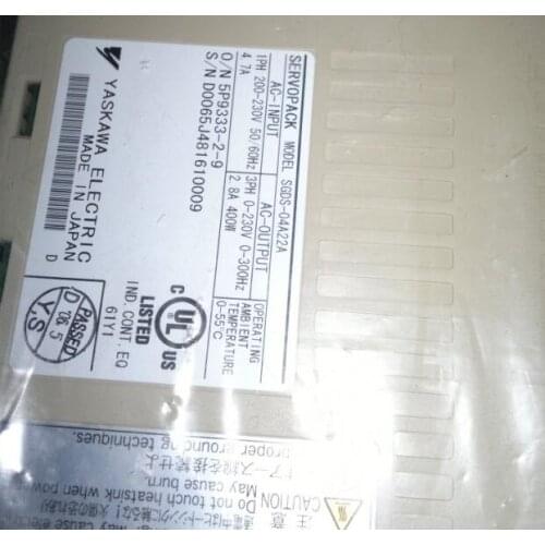 SGDS-04A22A SERVO DRIVER , used in good condition . 80% appearance new , good working , free shipping