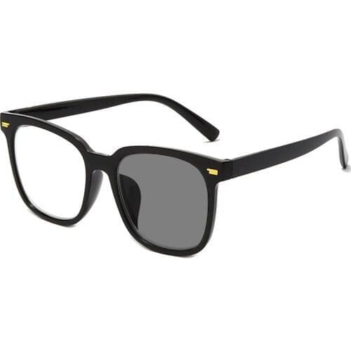 Photochromic Reading Sunglasses Magnifier Women Men Driving Travel Rivets Large Square Frame Glasses Custom Prescription Lens