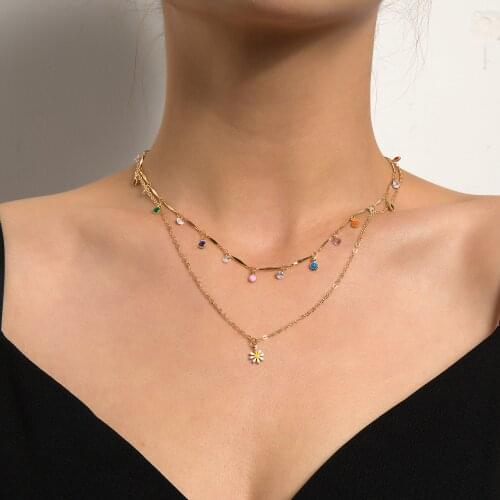 Cute Daisy Flower Choker Beads Necklace Aesthetic 2021 Gold Double-Layer Statement Chunky Necklace Clavicle Chain Jewelry Femme
