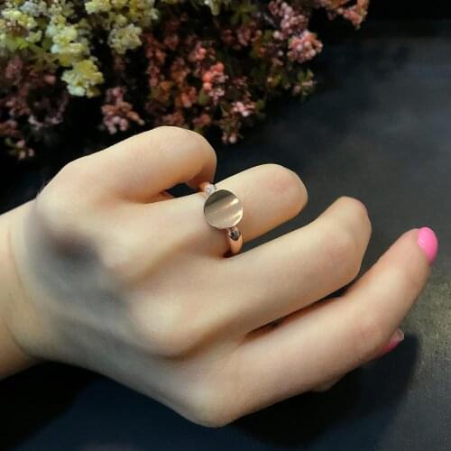 STELA DESIGN RING (ADJUSTABLE SIZE)