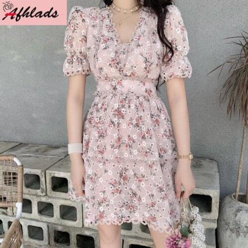 Sweet Lace Flower Dress Female 2020 Summer New Korean Fashion V-Neck High Waist Short Sleeve Patchwork Print Mini Dress