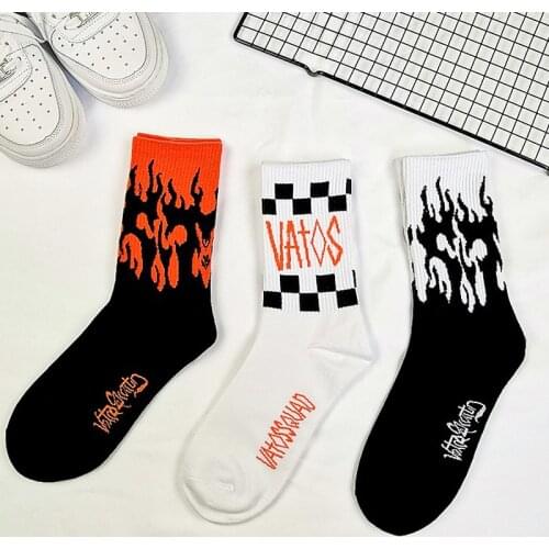 2020New Fashion Street Hip Hop Socks Harajuku Street Hip Hop Socks Unisex Fun MenS Socks Happy Skateboard Flame Ladies Socks