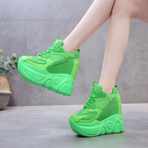 New 2021 Fashion Autumn Platform Casual Shoes Slim Thick Sole Sneakers Breathable Woman Flat Heels Mesh Shoes 13cm White Shoes