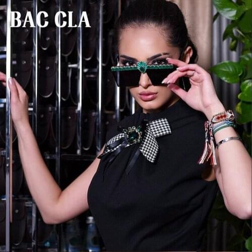 Oversized Sunglasses Women Big Frame Square Flat Top Diamond Gradient Sunglasses Sunglasses Women Men Retro Mirror Cover UV400