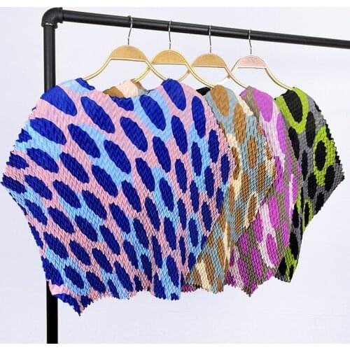 Female Short Sleeve Plus Size T-shirt Summer Round Neck Loose Casual Circle Print Miyak Pleated Pullover Women Stretch Top
