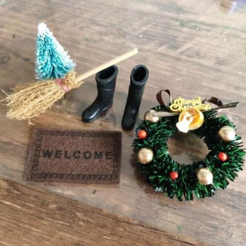 5pcs/set Dollhouse Christmas Boots Tree Wreath Pine Santa Claus Carpet Broom Doll House Decoration Accessories